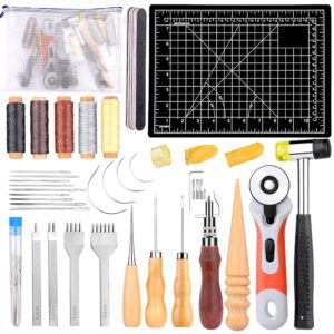 35-teiliges Set für Lederverarbeitung: Nähtools und Zubehör, inklusive Schneidematte, Ahle und Hammer – ideales Lederhandwerk-Set zum Nähen, Stanzen und Schneiden