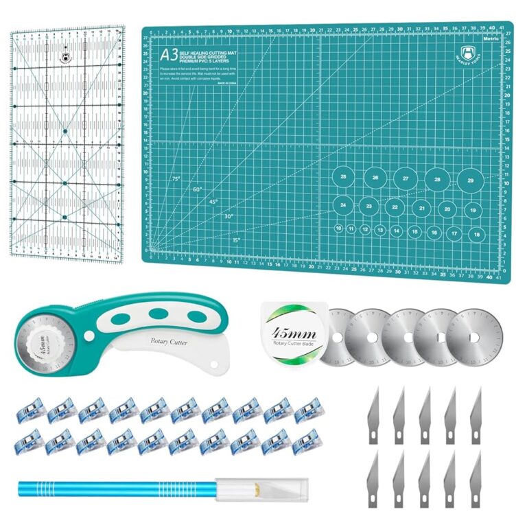 Rollschneider Set - 45mm Stoffschneider Set inklusive A3 Schneidematte, Rollschneider, Ersatzklingen, Patchwork-Lineal, Stoffklammern und Bastelmesser, perfekt geeignet für